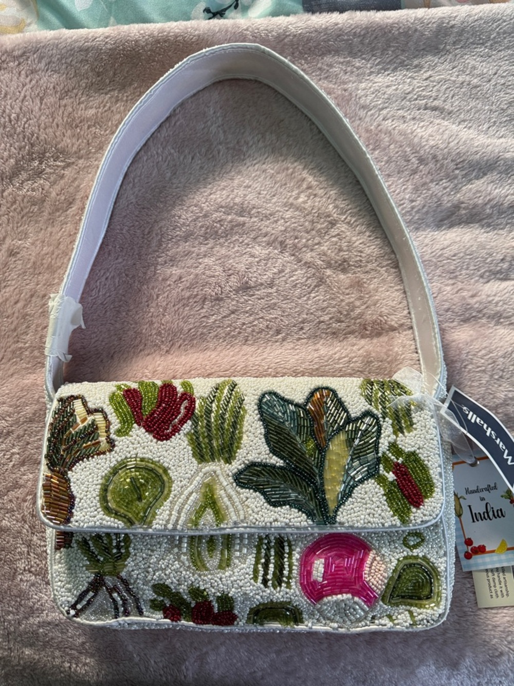 Viral beaded bag vegetables NWT - Picture 3 of 9